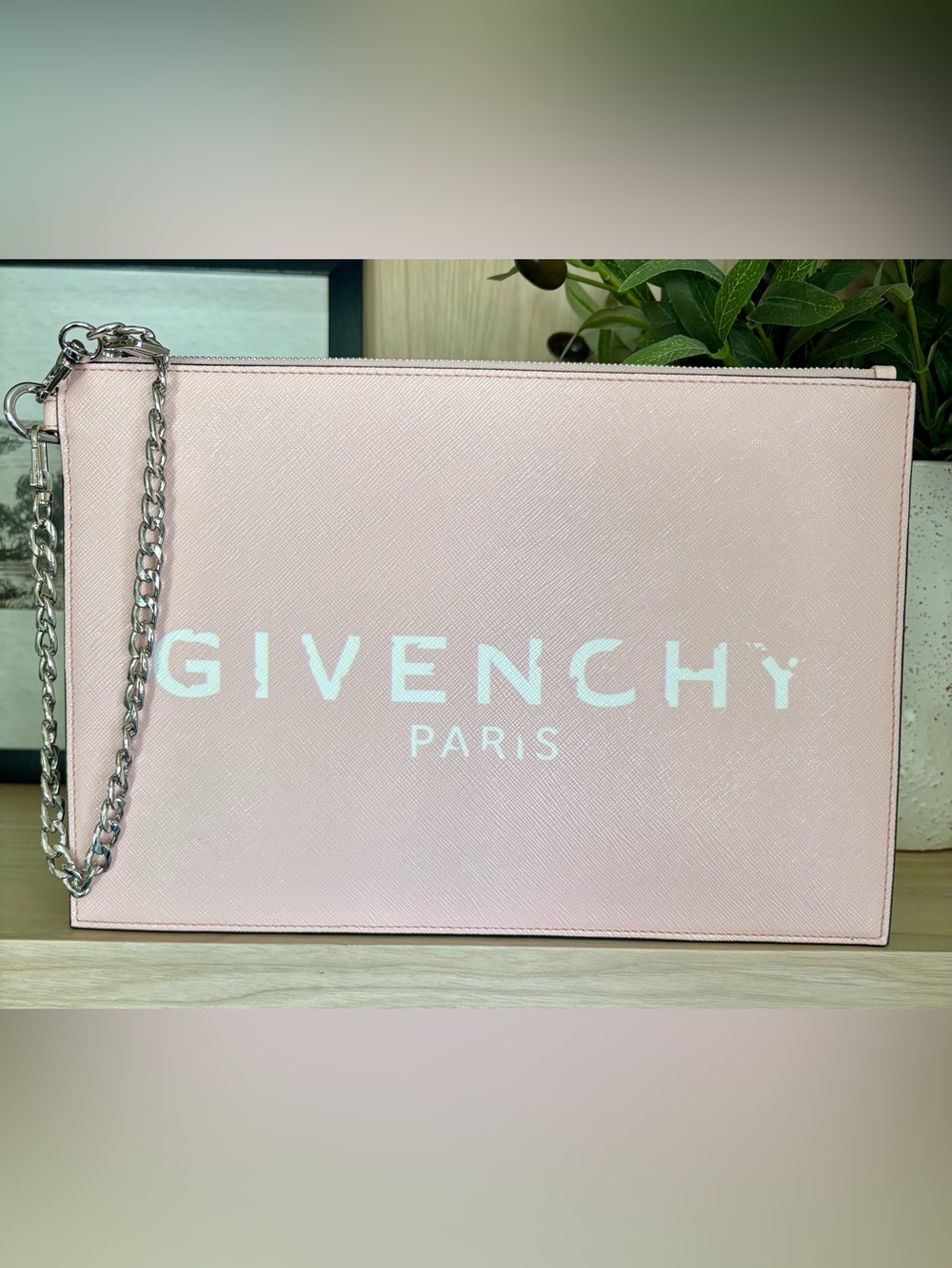 BNWT AUTHENTIC Givenchy clutch bag pink white leather clutch/pouch
